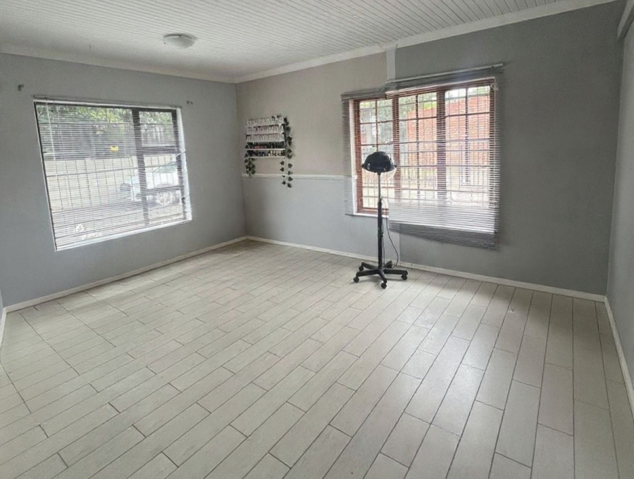 To Let commercial Property for Rent in Westdene Free State